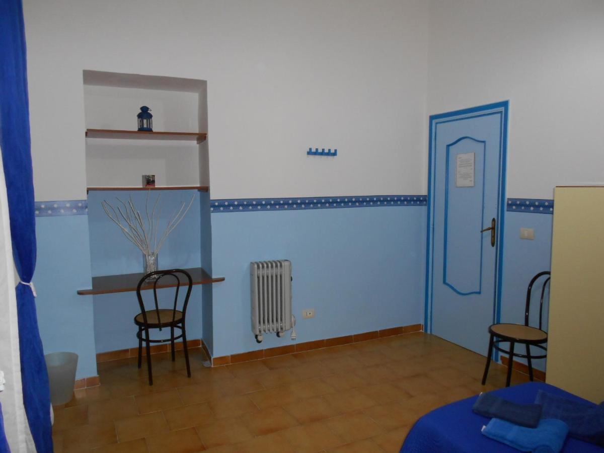 Robby'S House Bed & Breakfast Вико Екуензе Екстериор снимка