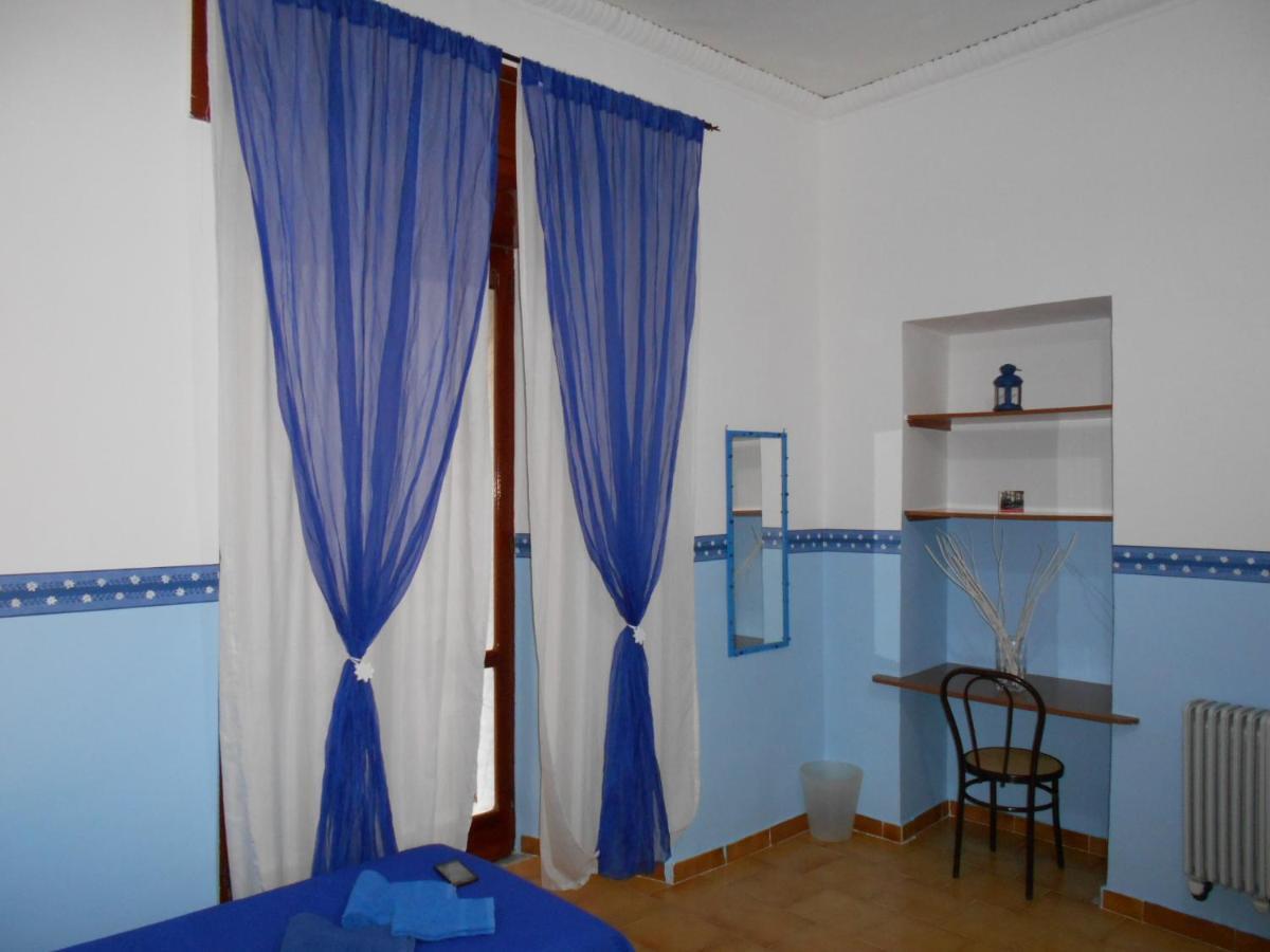 Robby'S House Bed & Breakfast Вико Екуензе Екстериор снимка