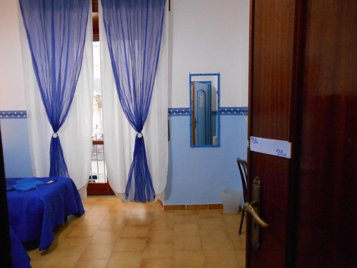 Robby'S House Bed & Breakfast Вико Екуензе Екстериор снимка