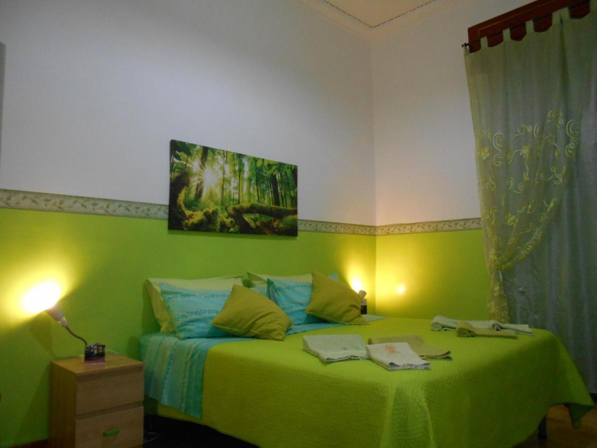 Robby'S House Bed & Breakfast Вико Екуензе Екстериор снимка