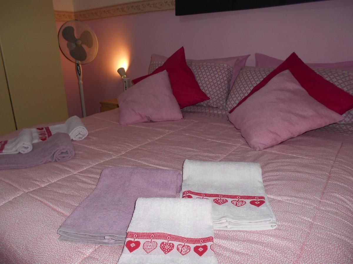 Robby'S House Bed & Breakfast Вико Екуензе Екстериор снимка