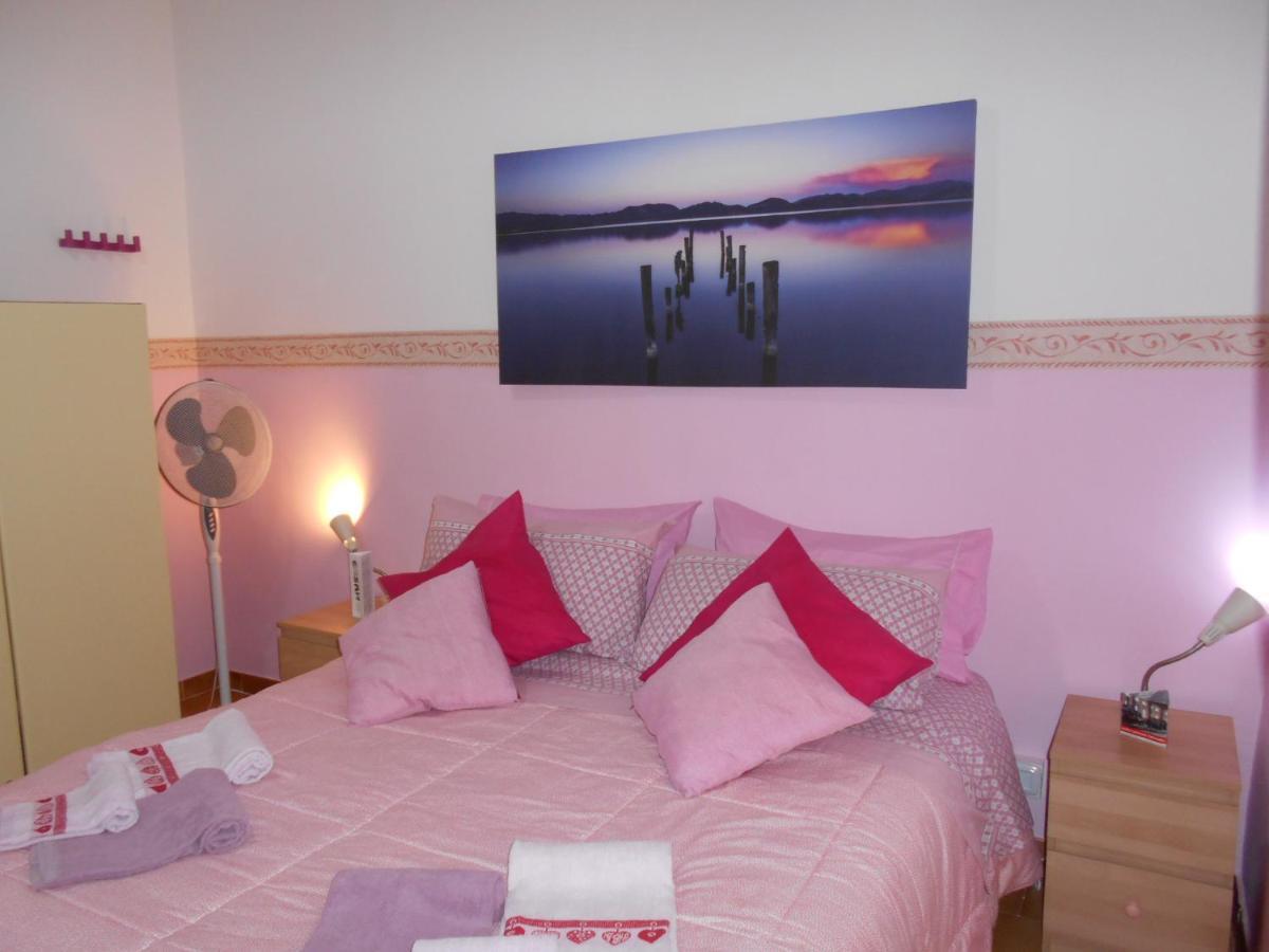 Robby'S House Bed & Breakfast Вико Екуензе Екстериор снимка