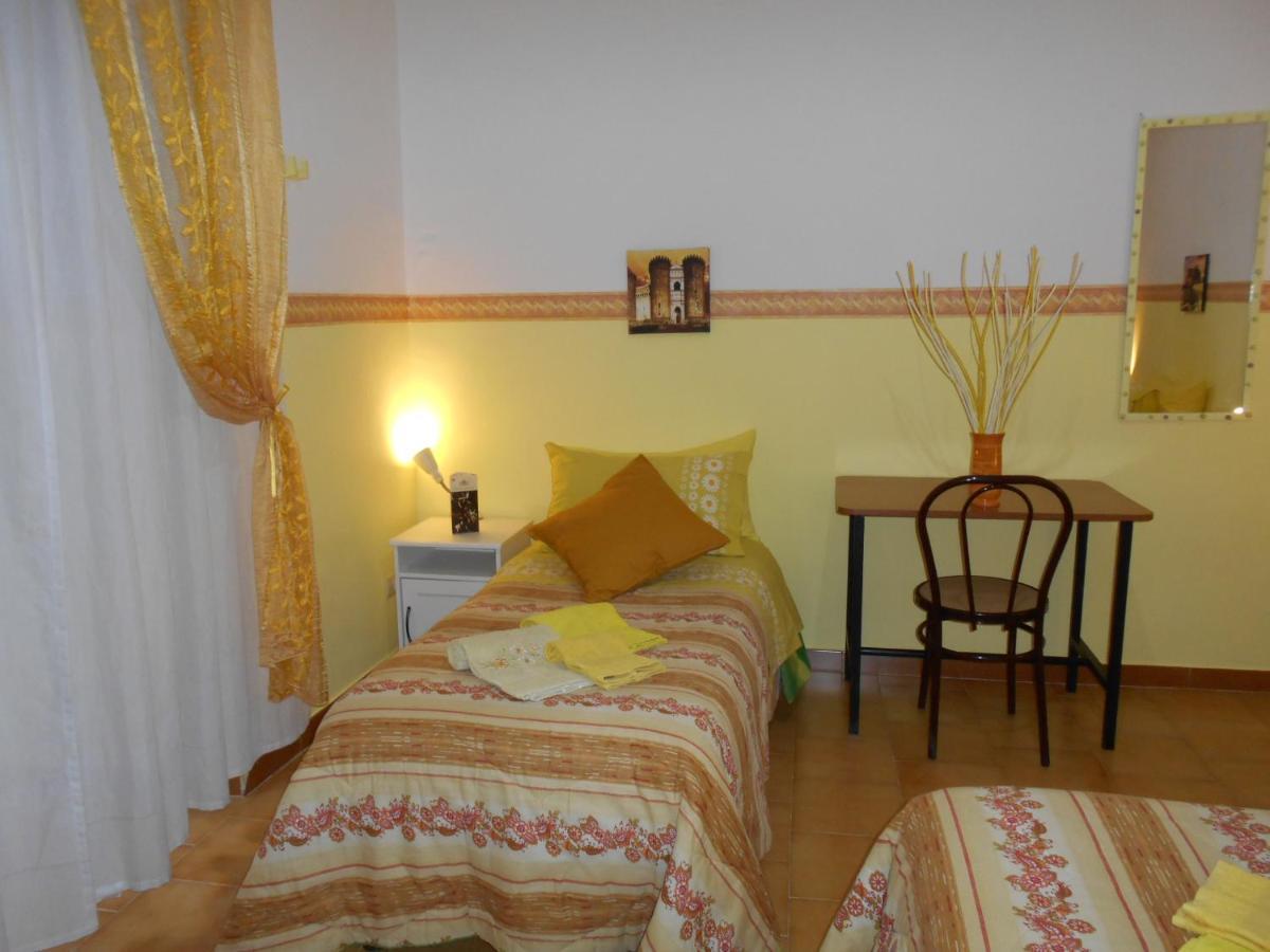 Robby'S House Bed & Breakfast Вико Екуензе Екстериор снимка