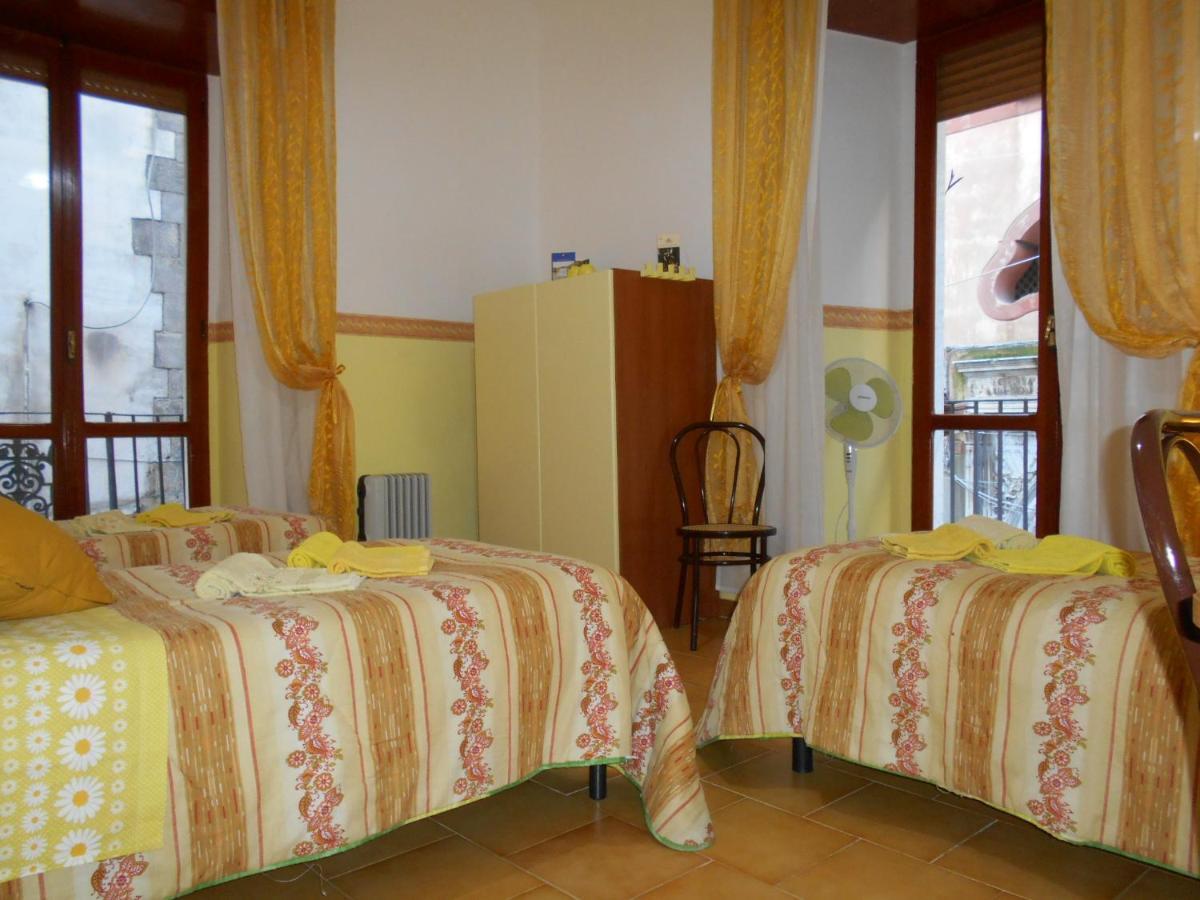 Robby'S House Bed & Breakfast Вико Екуензе Екстериор снимка