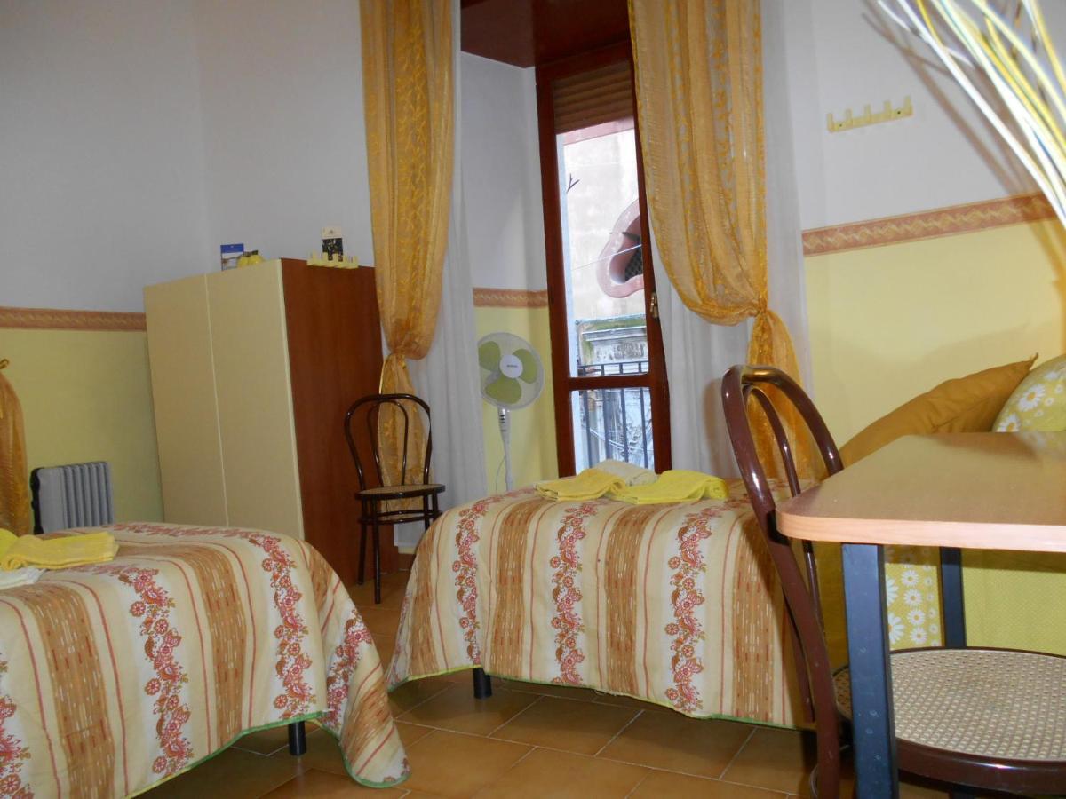 Robby'S House Bed & Breakfast Вико Екуензе Екстериор снимка