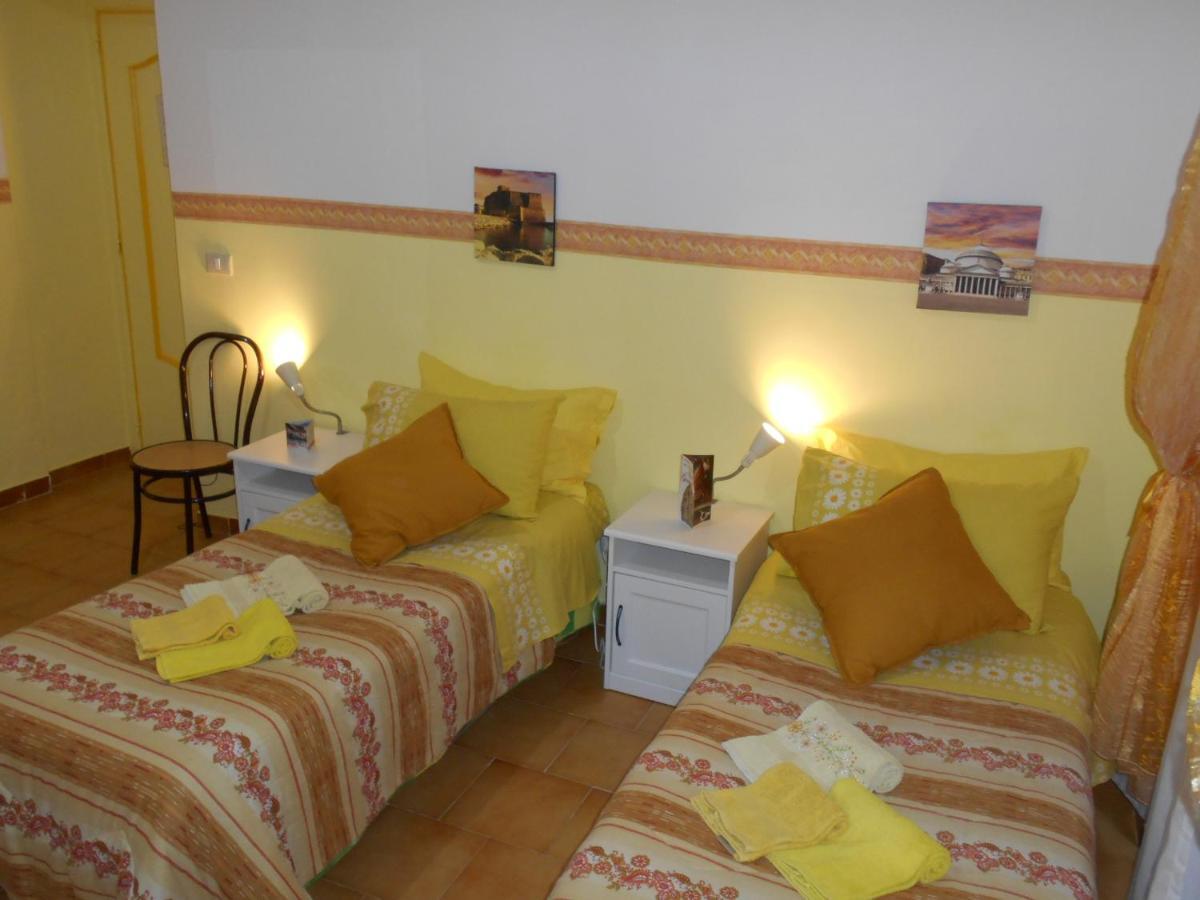 Robby'S House Bed & Breakfast Вико Екуензе Екстериор снимка