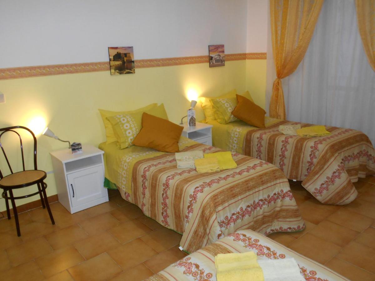 Robby'S House Bed & Breakfast Вико Екуензе Екстериор снимка