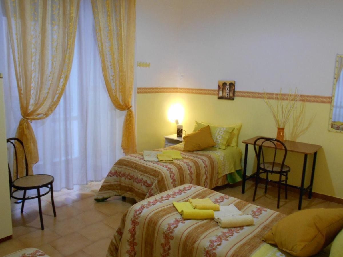 Robby'S House Bed & Breakfast Вико Екуензе Екстериор снимка