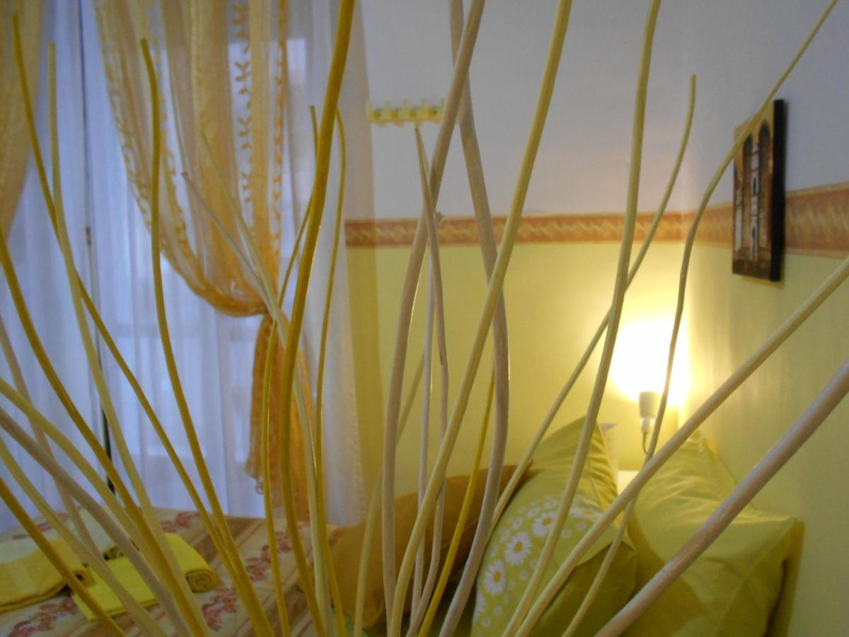 Robby'S House Bed & Breakfast Вико Екуензе Екстериор снимка
